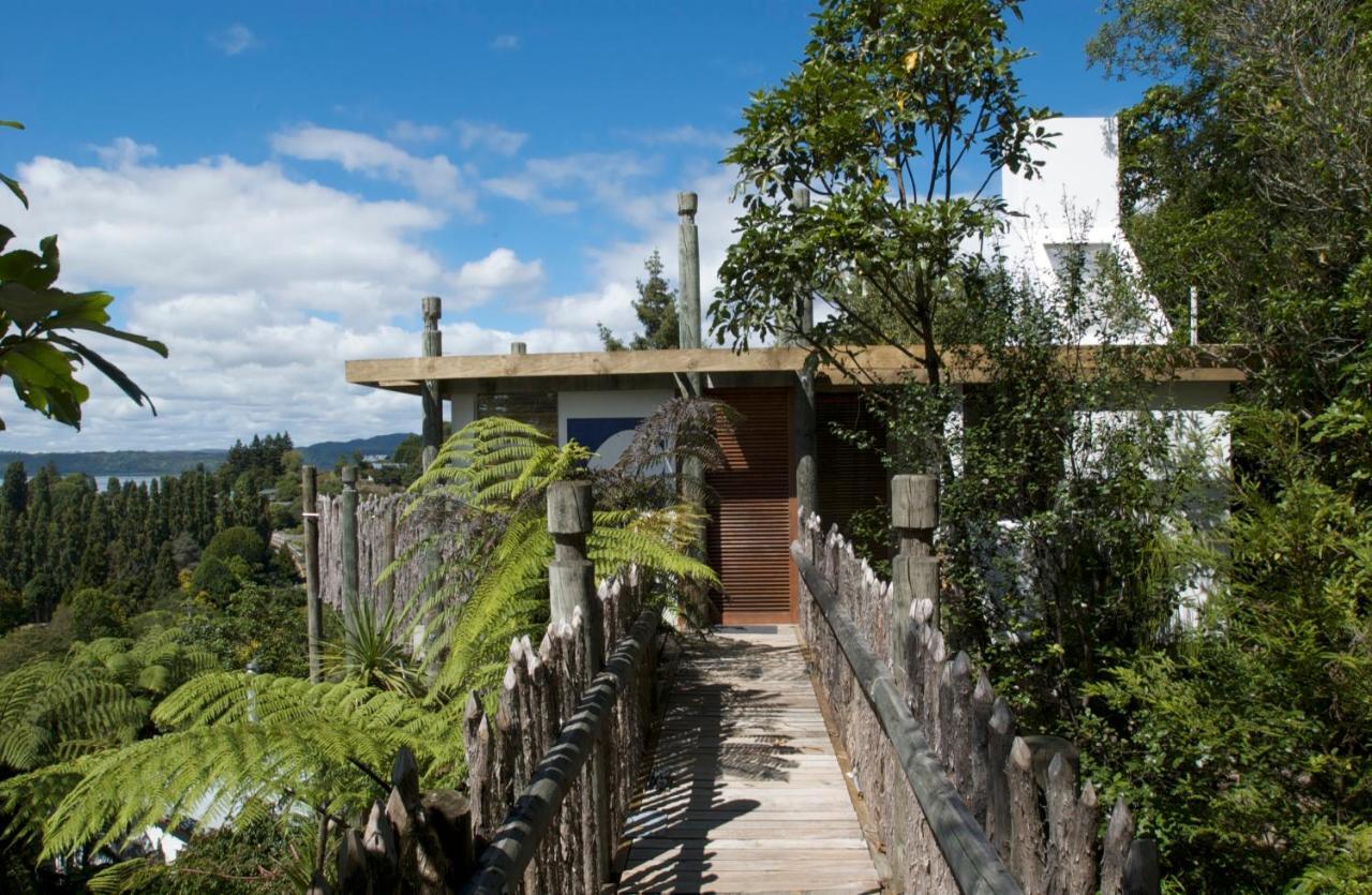 فندق Te Whare -Lake Tarawera Tree-Top Nest المظهر الخارجي الصورة